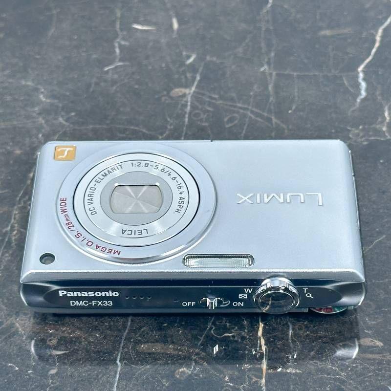 美品】Panasonic LUMIX DMC-FX33 シルバー 810万画素 28mm広角 LEICA