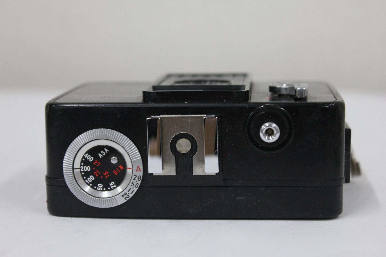 返品保証】 リコー Ricoh AUTO HALF SE ブラック 25mm 節約 F2.8