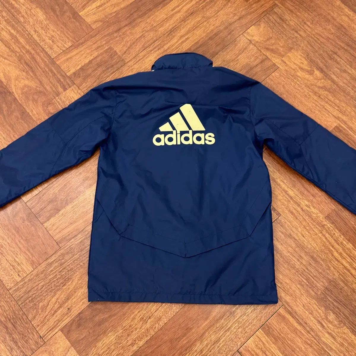 【新品】チェルシー アディダス ジャケット XL アディダス チェルシー ナイロンジャケット チャンピオンズリーグ