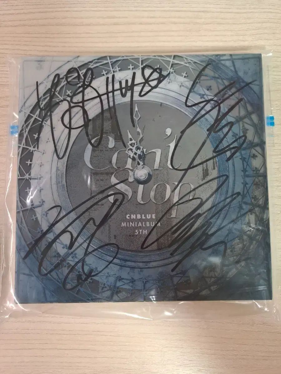 CNBLUE Can't Stop アルバム サイン盤 - メルカリ