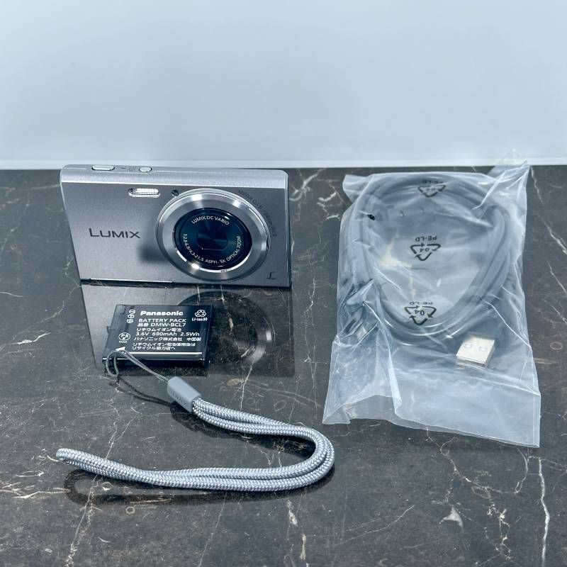 超美品】Panasonic パナソニック LUMIX DMC-FH10 シルバー 1610万画素