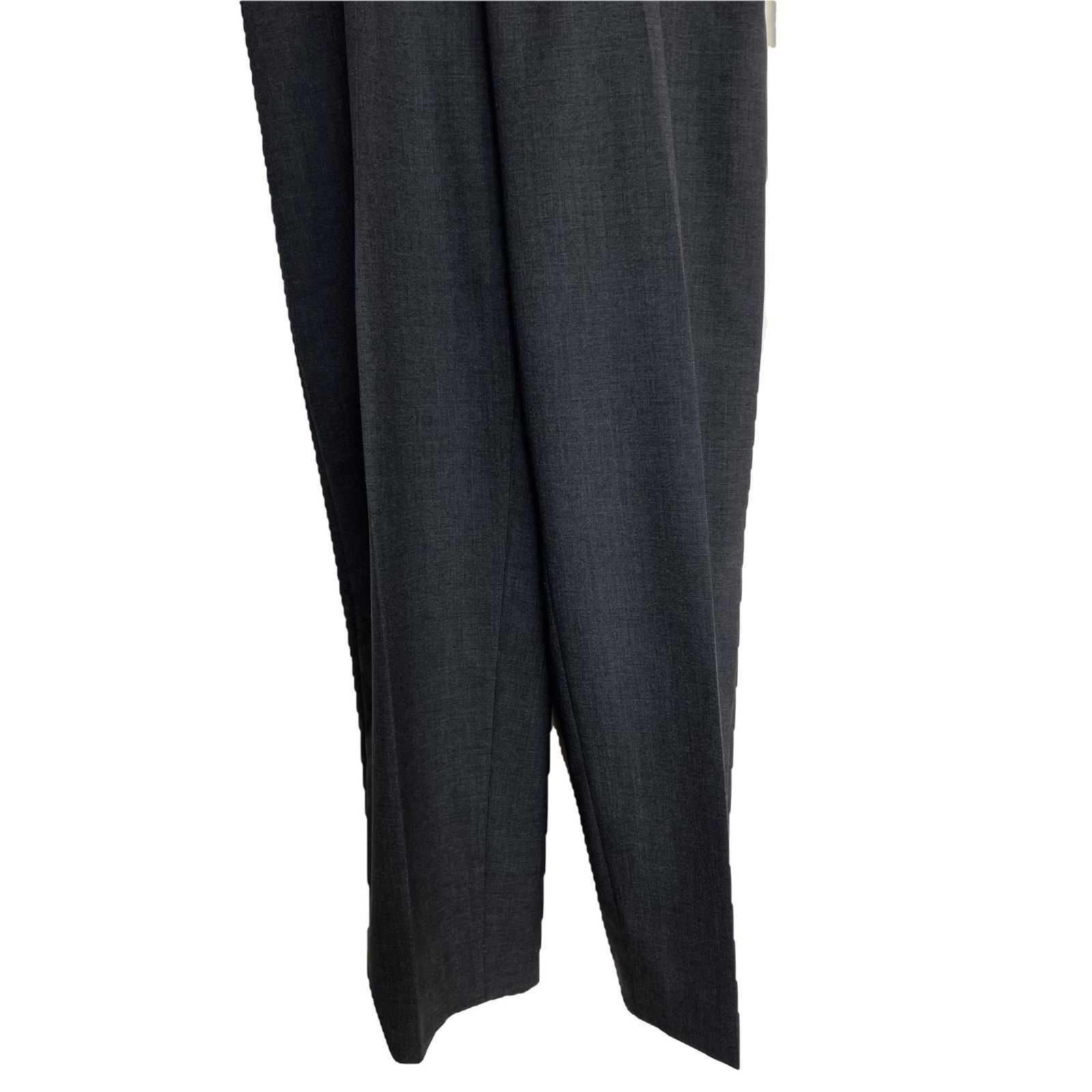 ダークグレー 濃灰