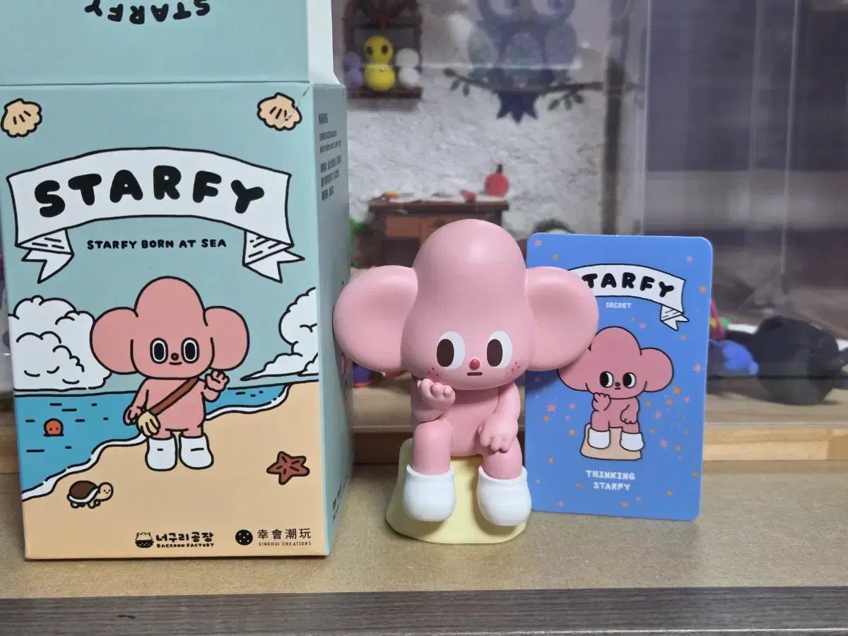 ほぼ新品⭐️女性とシニアにも軽い⭐️TOSHIBAハンディークリーナー