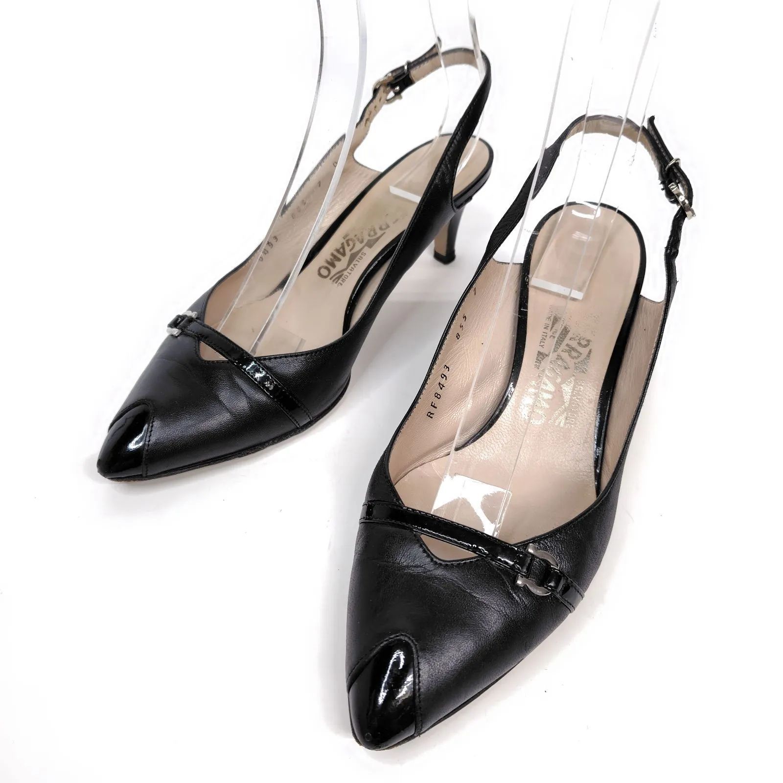 【美品】フェラガモ ネイビー バックストラップパンプス ゴールド金具 24cm 美品】フェラガモ ネイビー バックストラップパンプス ゴールド金具