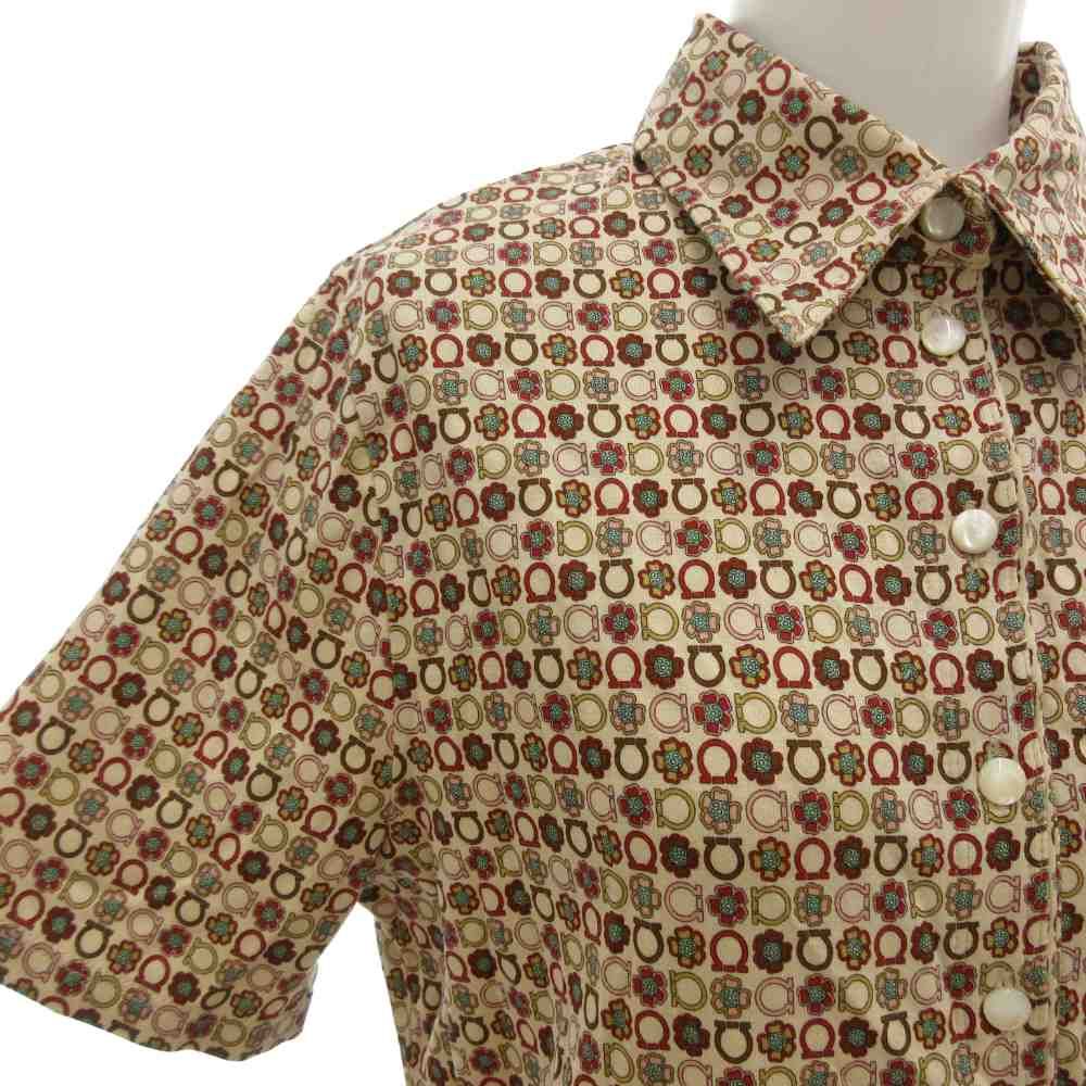 サルヴァトーレフェラガモ Salvatore Ferragamo タグ付き ポロシャツ