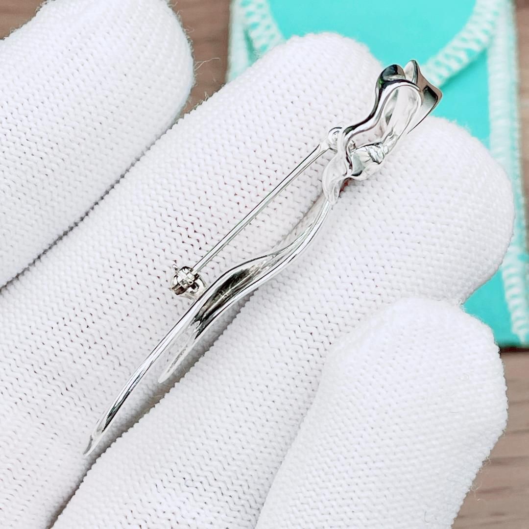 極美品✨ティファニー リボン スイング ブローチ シルバー925 極美品✨ティファニー リボン スイング ブローチ シルバー925 美品