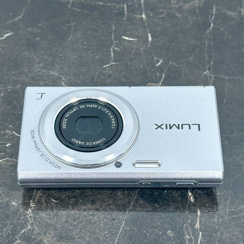 超美品】Panasonic パナソニック LUMIX DMC-FH10 シルバー 1610万画素