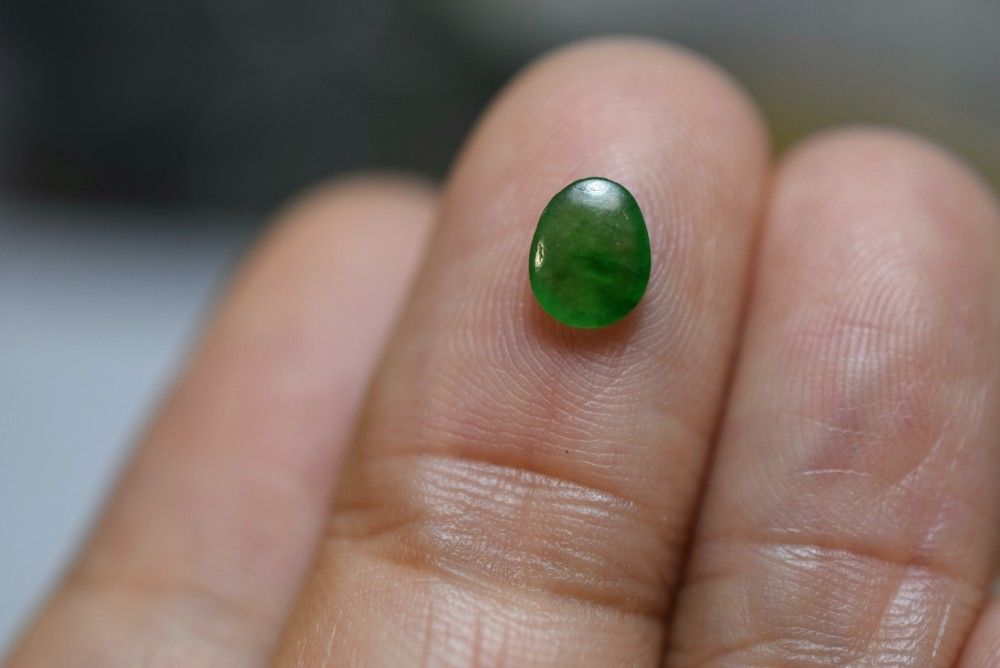 翡翠 RS12-125 高氷種 黄緑色 ミャンマー産 天然 A貨 本翡翠 ルース 硬玉