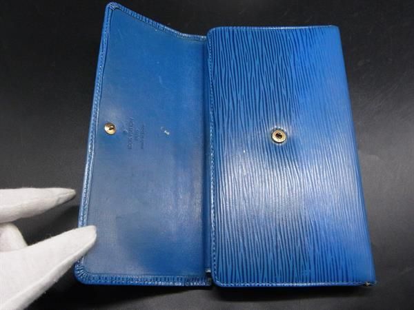 LOUIS VUITTON ルイヴィトン M63385 エピ ポルトトレゾール