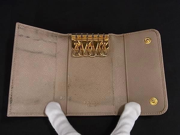 PRADA プラダ サフィアーノレザー 6連 キーケース 鍵入れ レディース