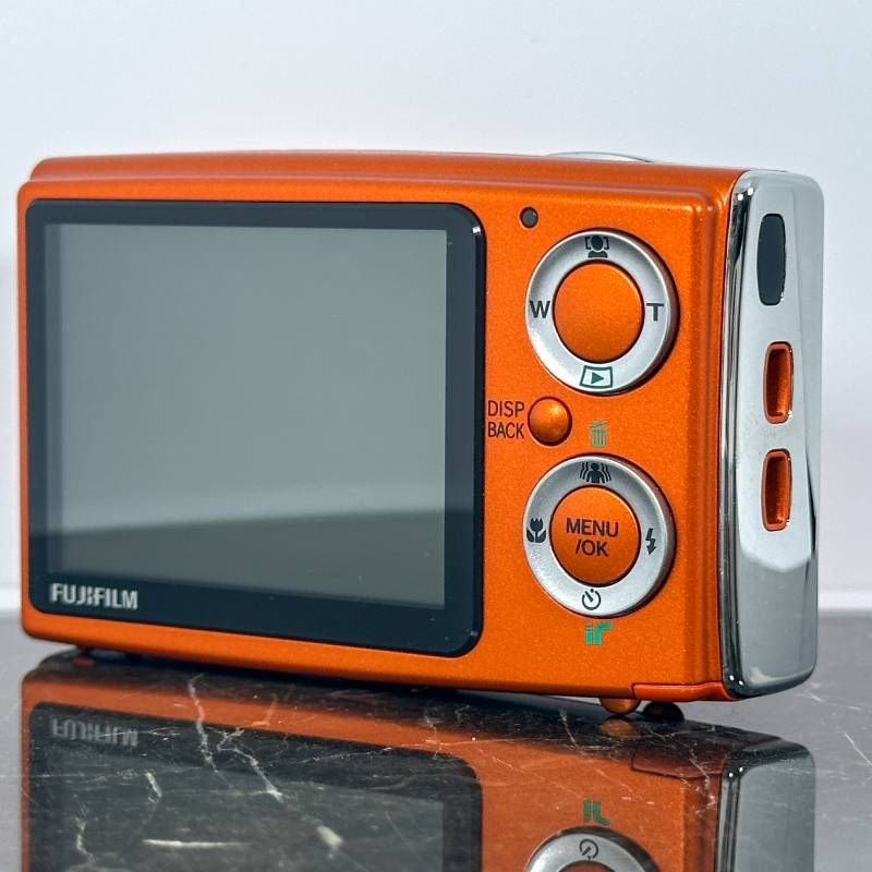 美品】FUJIFILM 富士フイルム FinePix Z10fd オレンジ Super CCD 610万