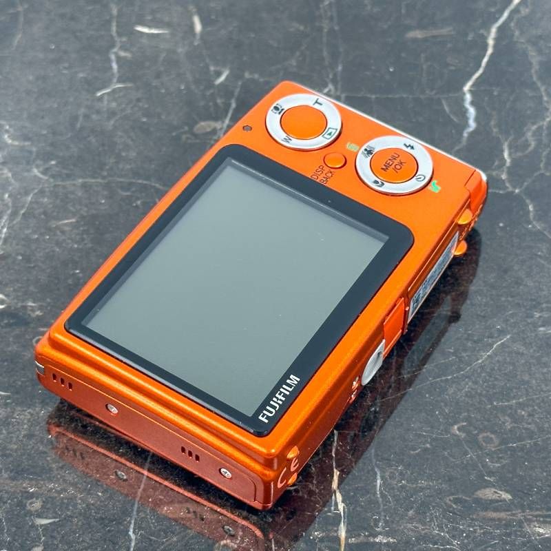 美品】FUJIFILM 富士フイルム FinePix Z10fd オレンジ Super CCD 610万