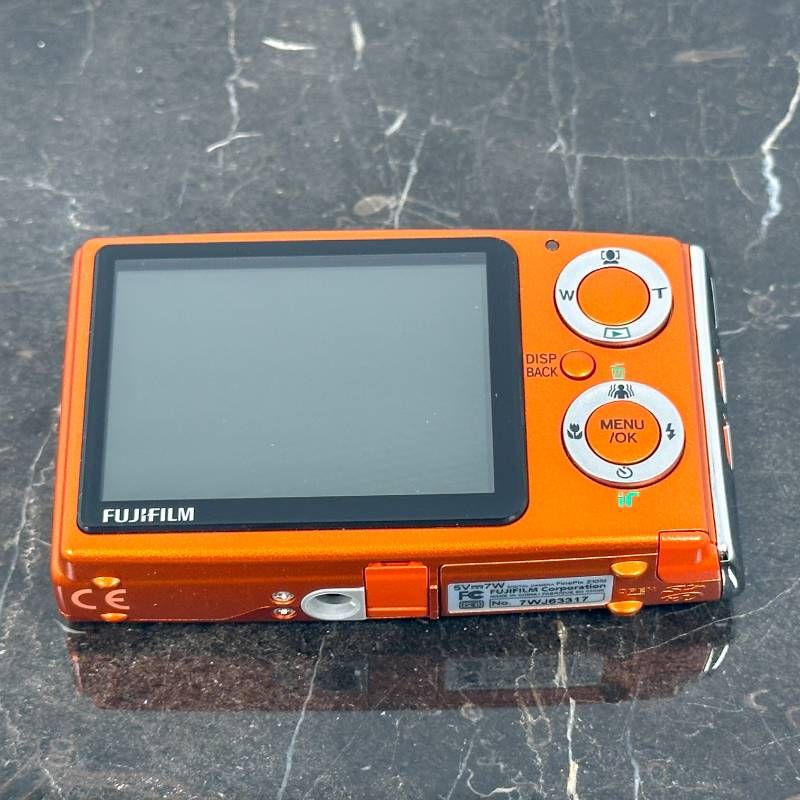美品】FUJIFILM 富士フイルム FinePix Z10fd オレンジ Super CCD 610万