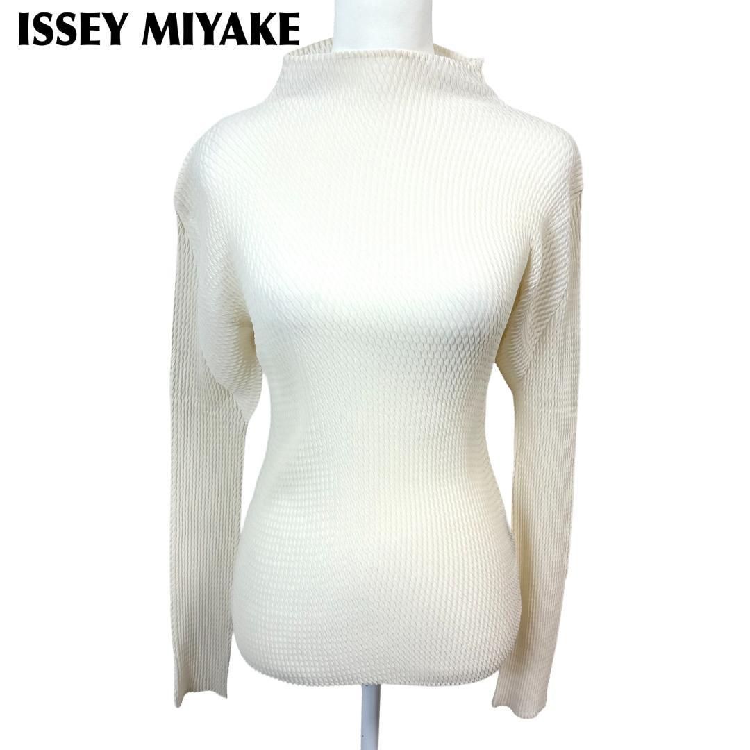 極美品！ISSEY MIYAKE　プリーツカットソー　Lサイズ　ベージュ 楽天市場】issey miyake pleats please（Tシャツ・カットソー