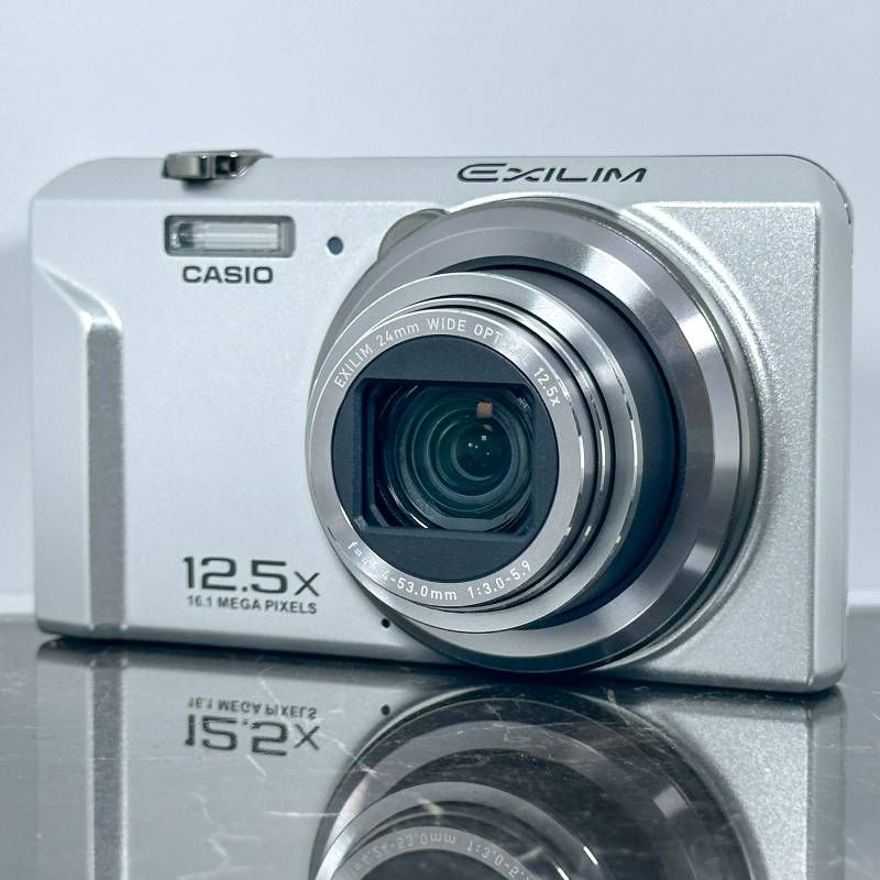 美品CASIO EXILIM EX-ZS160 シルバー CCD 1610万画素 12.5倍ズーム