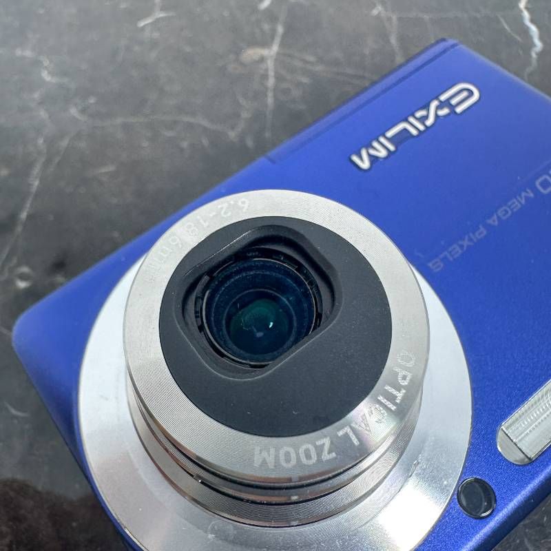 CASIO EXILIM EX-Z500 ブルー CCD 500万画素 薄型 軽量 コンパクト
