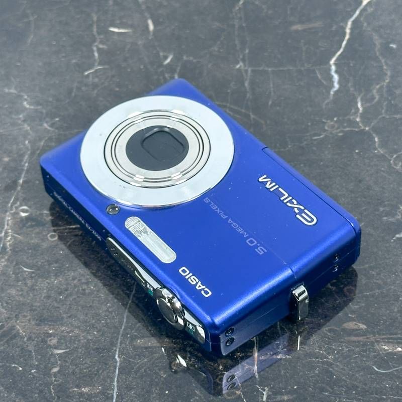 CASIO EXILIM EX-Z500 ブルー CCD 500万画素 薄型 軽量 コンパクト