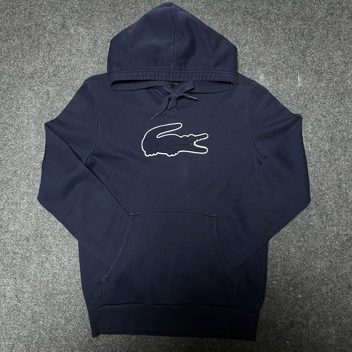 LACOSTE ラコステ ネイビ― ビックロゴ フーディーTシャツ / ユニセックス M