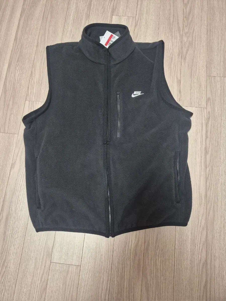 ナイキ ブラック フリース ベスト (新品) 【公式通販】