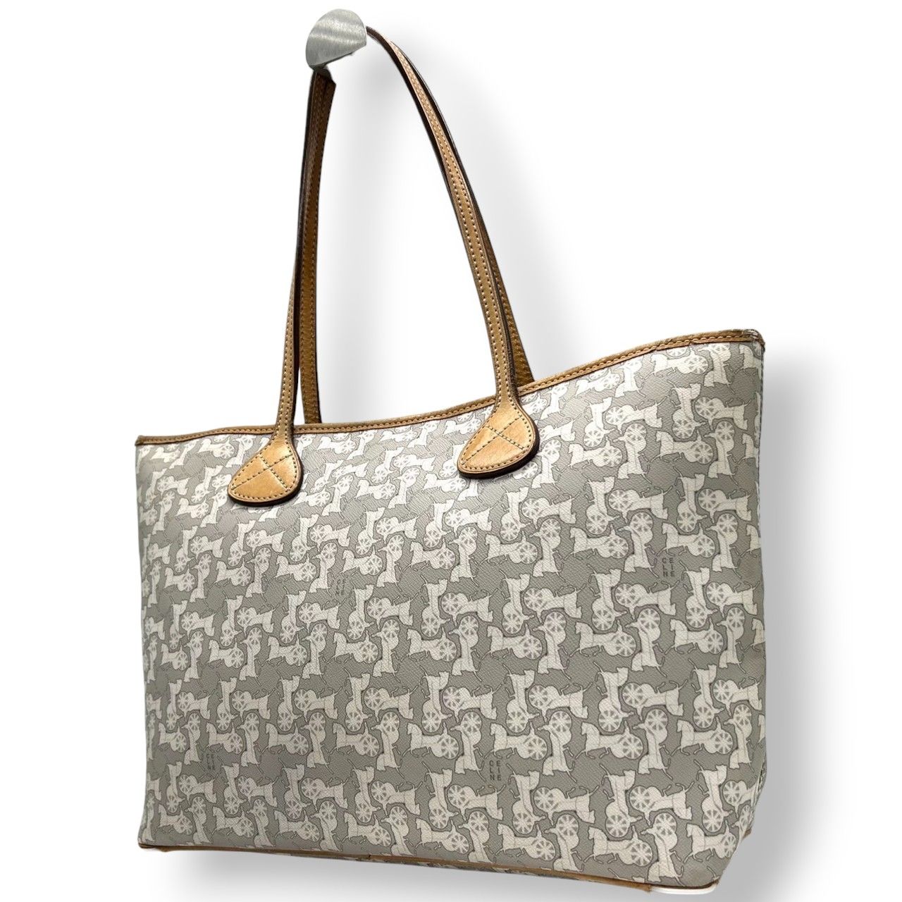 美品　CELINE セリーヌ　トートバッグ　Cマカダム　馬車柄　肩掛け　A４ セリーヌ CELINE トートバッグ ハンドバッグ Cマカダム 馬車柄