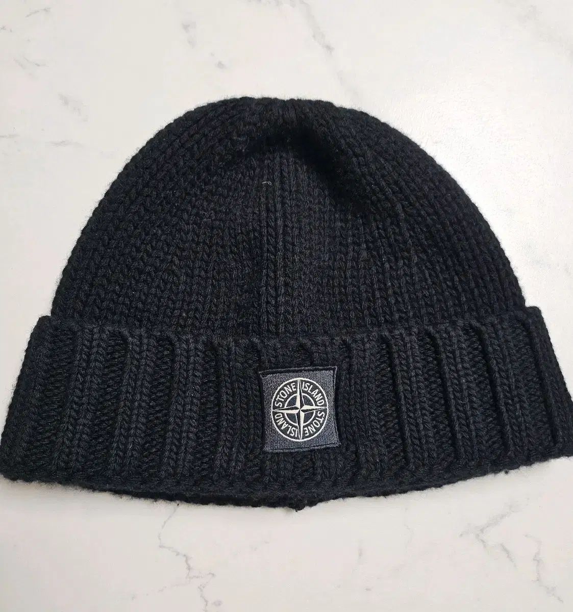 STONE ISLAND ストーンアイランド ブラック ニット ビーニー - メルカリ