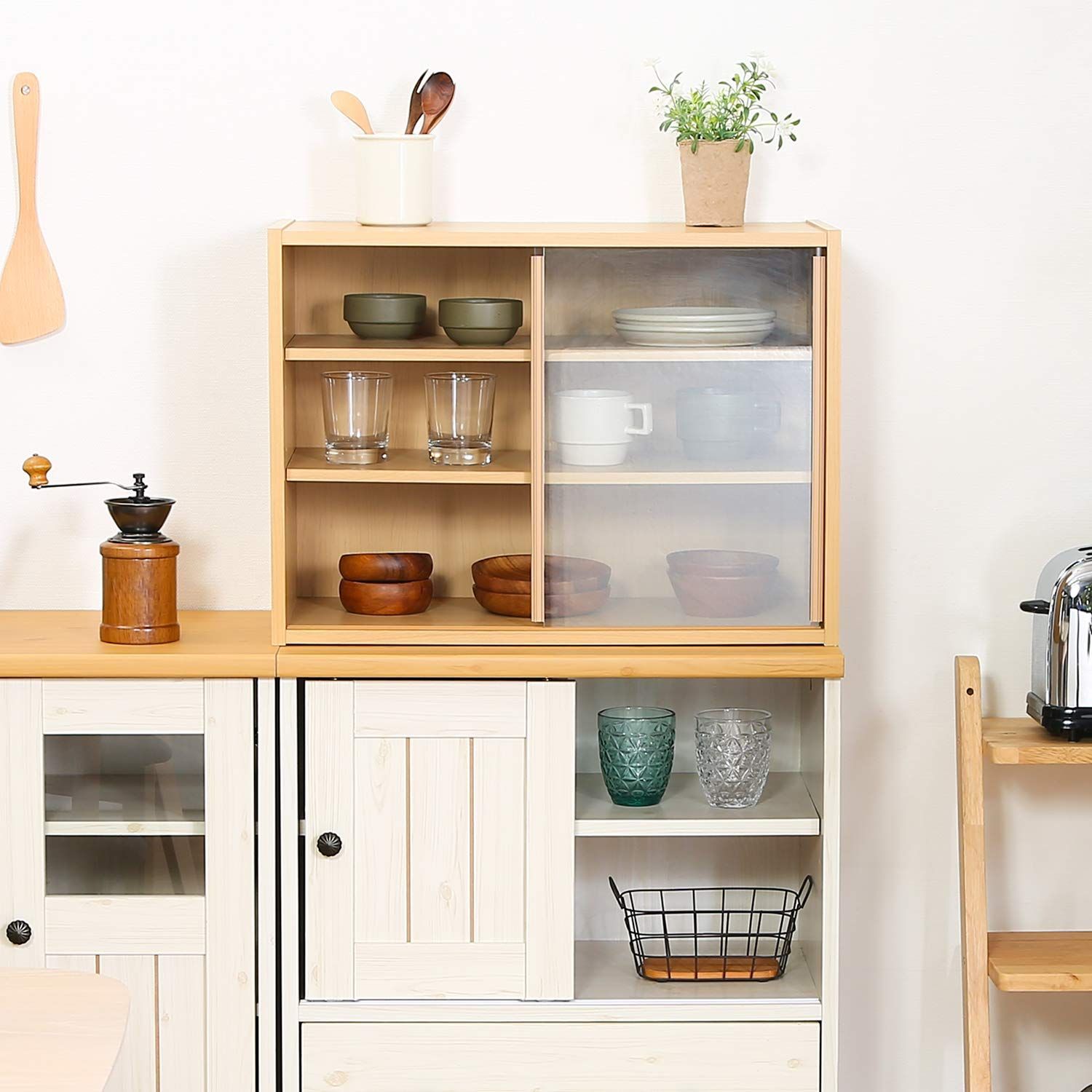 キッチン 食器棚 ガラス扉付き オーク ガラス扉付きの食器棚
