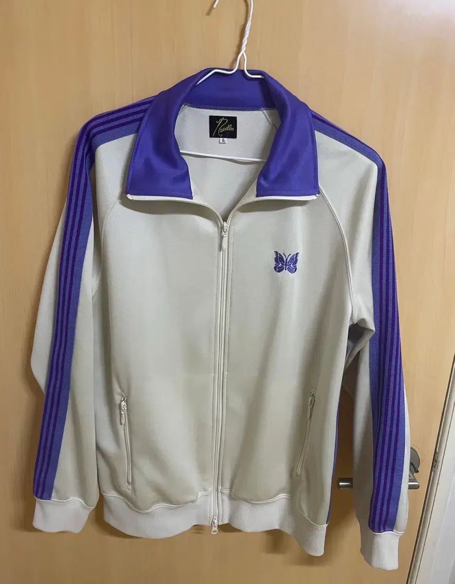 【超美品6号‼️】 adidasジャージ デサント 在原みゆ紀 与田祐希 黒 古着 希少7号‼️】 adidasジャージ デサント 在原みゆ紀 与田祐希 黒 古着