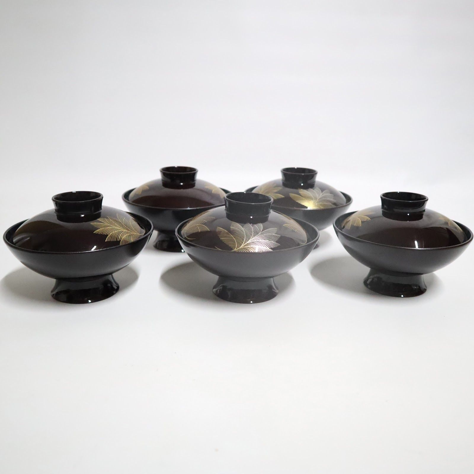 新品 特選 蓋付椀 5客 雑煮椀 漆器 黒南天 金彩 蒔絵 桐箱入 吸物椀 新品 特選 蓋付椀 5客 雑煮椀 漆器 黒南天 金彩 蒔絵 桐箱