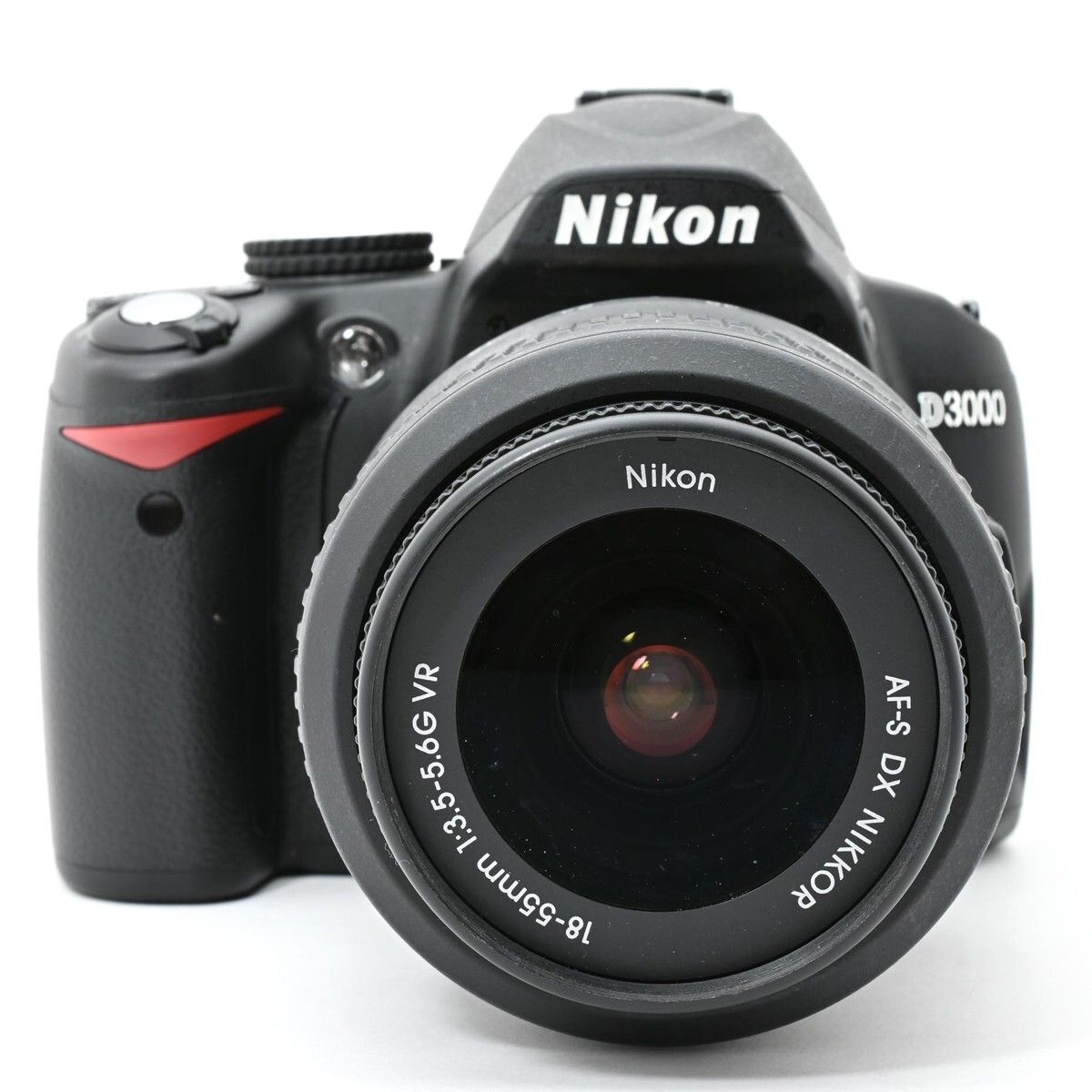 【美品】Nikon D3000 デジタル一眼レフカメラ　標準レンズ　動作品 美品】Nikon D3000 デジタル一眼レフカメラ 標準レンズ 動作保証付き