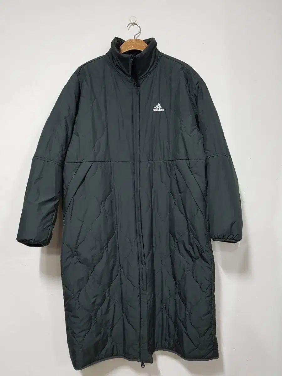 アディダス ロング リバーシブル シェルパ ジャケット - メルカリ