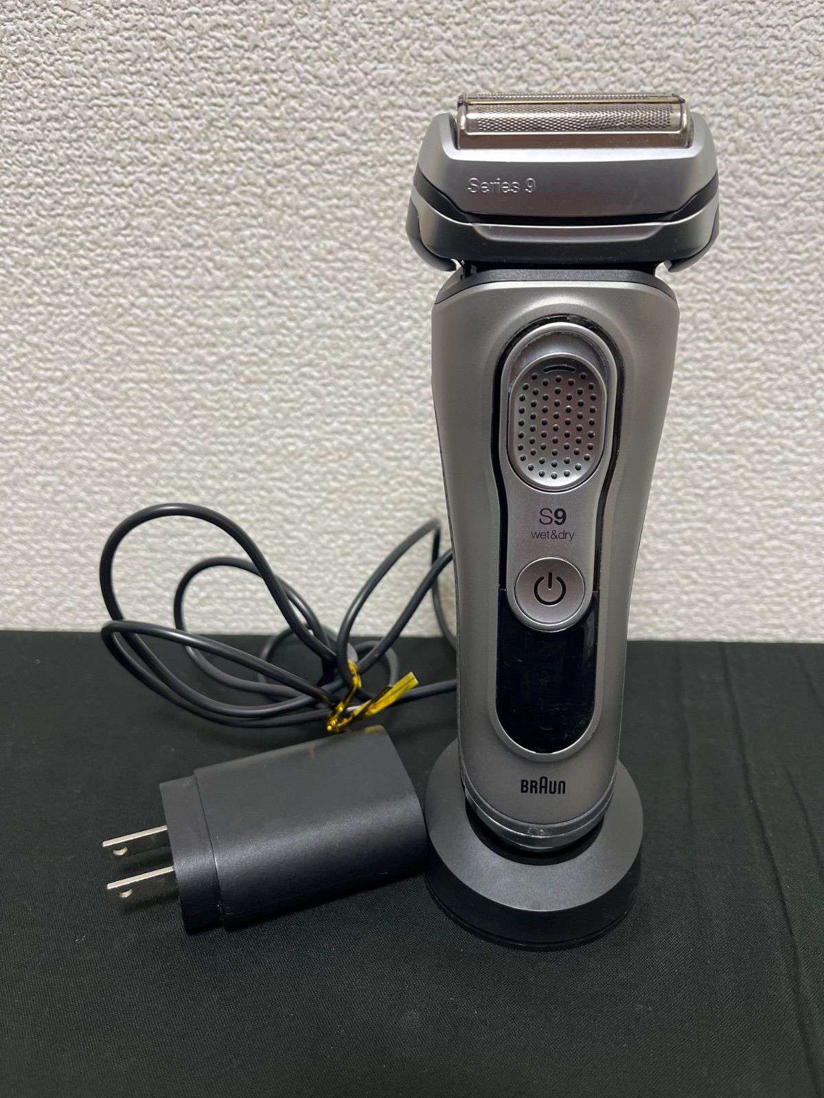 BRAUN S9 wet&dry メンズシェーバー ブラウン シリーズ9 - メルカリ