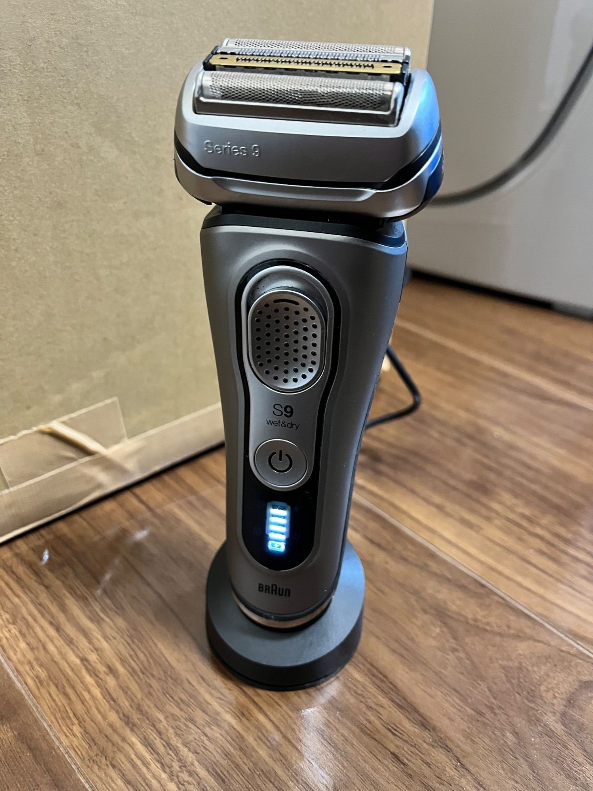 BRAUN S9 wet&dry メンズシェーバー ブラウン シリーズ9 - メルカリ