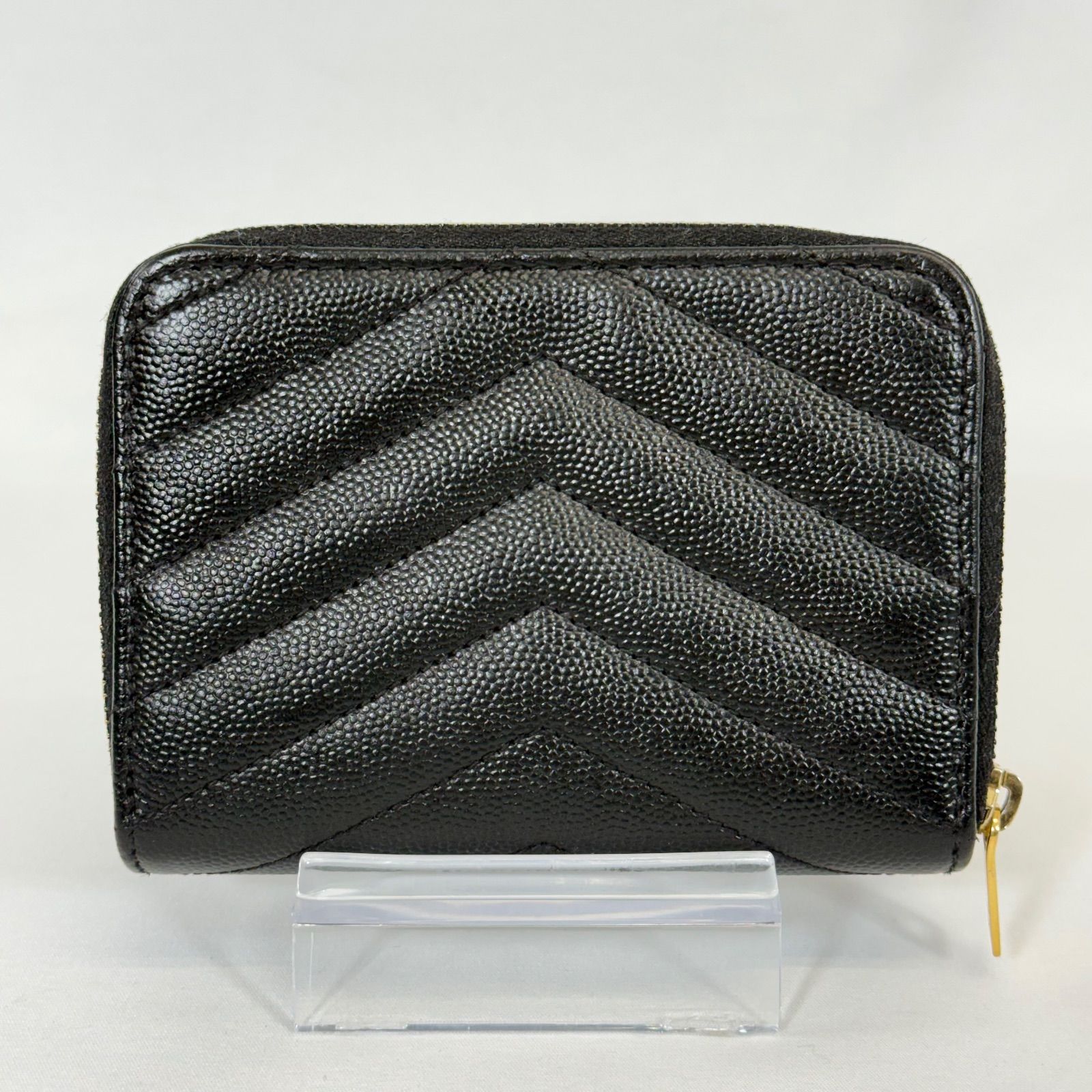 人気・美品】Yves Saint Laurent イヴ サンローラン キャビアスキン