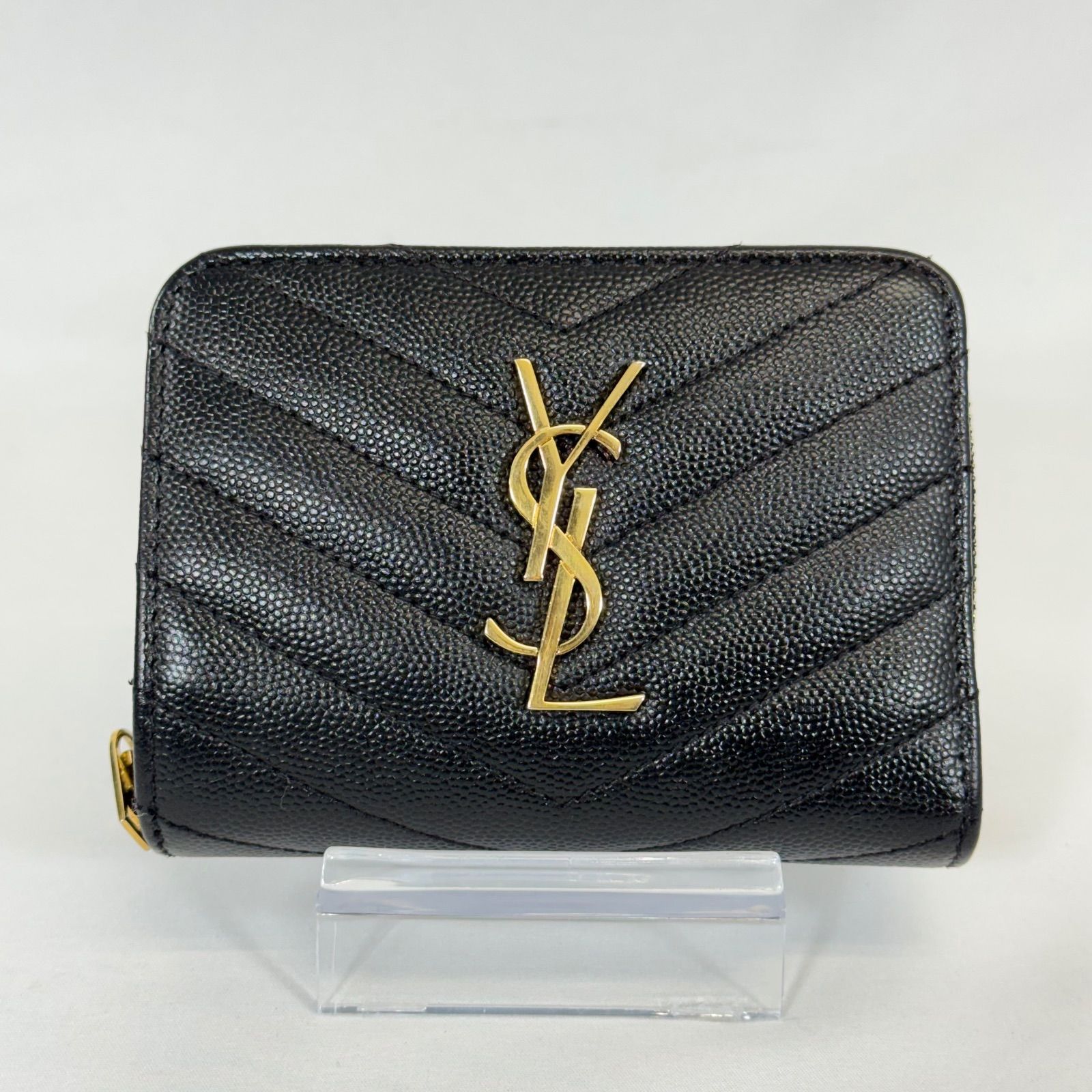 人気・美品】Yves Saint Laurent イヴ サンローラン キャビアスキン