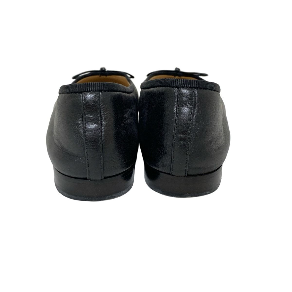CHANEL ブラックレザー フラットシューズ サイズ361/2 CHANEL(シャネル) フラットシューズ 36 1/2C レディース - G02819 黒