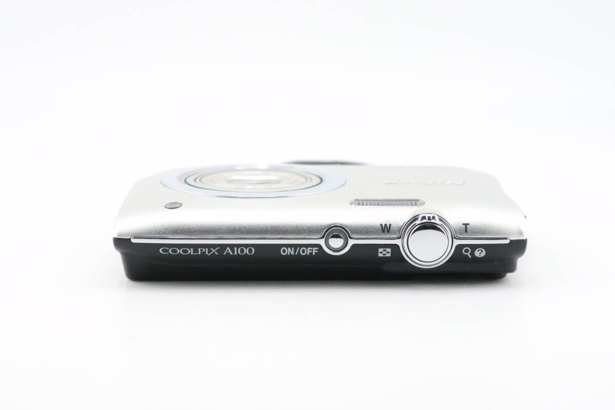 美品　Nikon COOLPIX A100 シルバー Amazon | Nikon デジタルカメラ COOLPIX A100 光学5倍 2005万画素