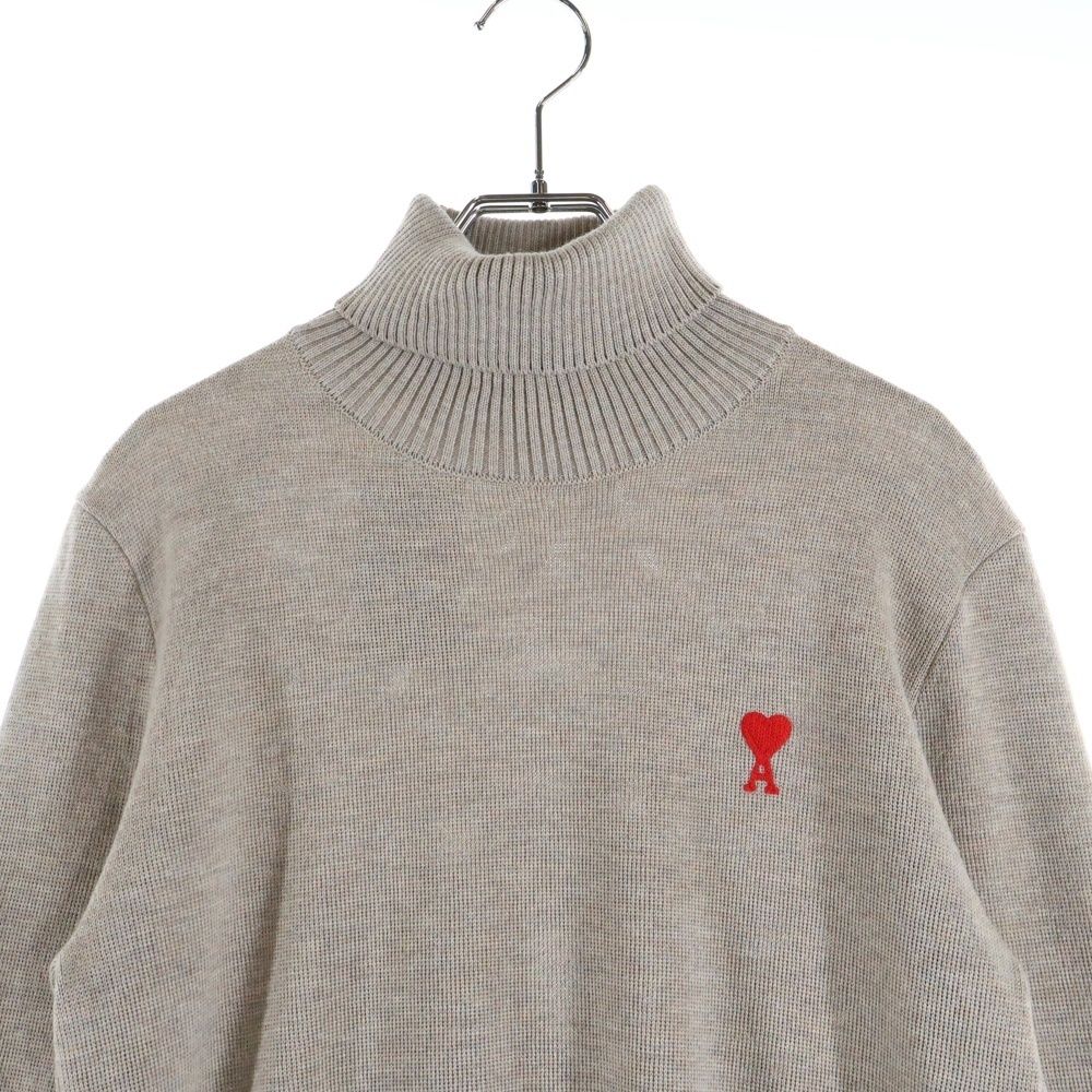 ami paris (アミパリス) ハートロゴ刺繍 タートルネックニットセーター