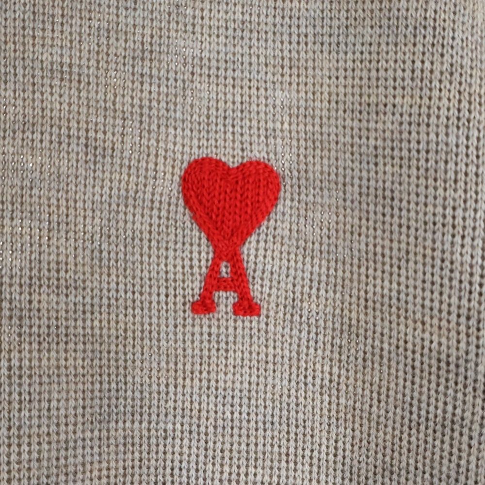 アミパリス ハート刺繍 タートルネックニット ami paris(アミパリス) ハートロゴ刺繍 タートルネックニットセーター