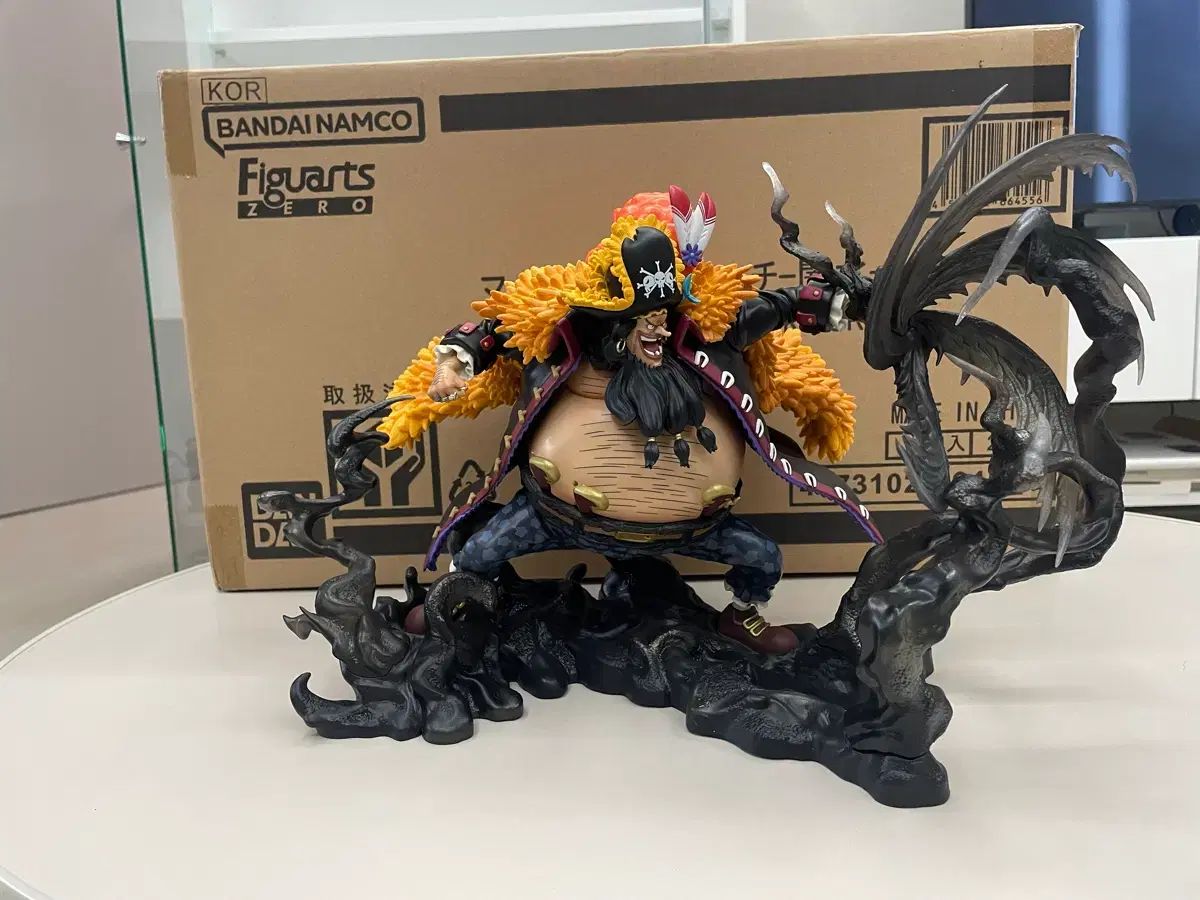 ONE PIECE フィギュア28点セット＋オマケ ワンピース 白ひげ ロジャー おでん セット