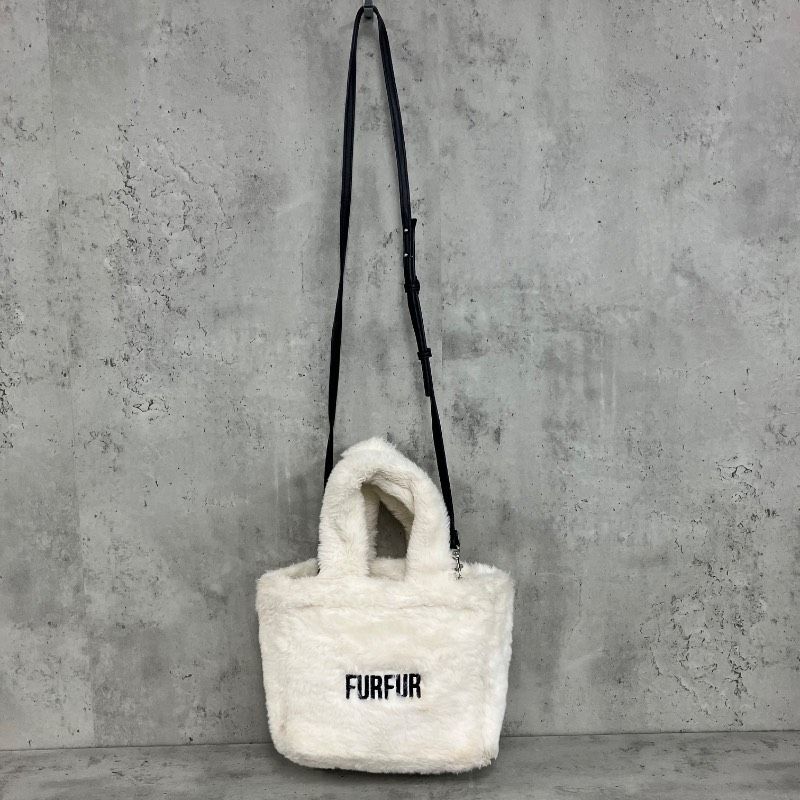 FURFUR ホワイトファーミニハンドバッグ　アイボリー FURFUR ファーファー エコファー トートバッグ 2way ショルダー