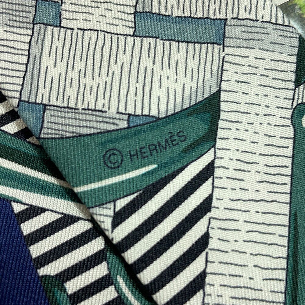 エルメス スカーフ ツイリー 馬銜・シュミーズ Mors a Jouets Chemise