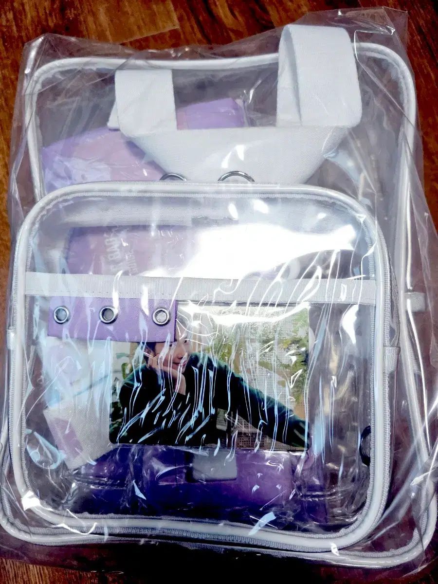 BTS 公式 グッズ ボックス クリアバッグ (未開封) - メルカリ