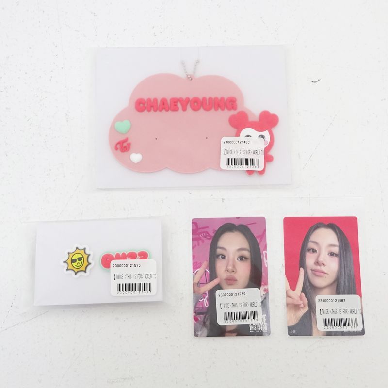 TWICE チェヨン グッズセット TWICE チェヨン グッズセット Amazon.co.jp: twice チェヨン グッズ