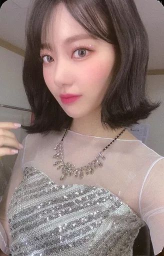 中古】コレクションカード(女性) IZ*ONE/宮脇咲良/バストアップ・衣装