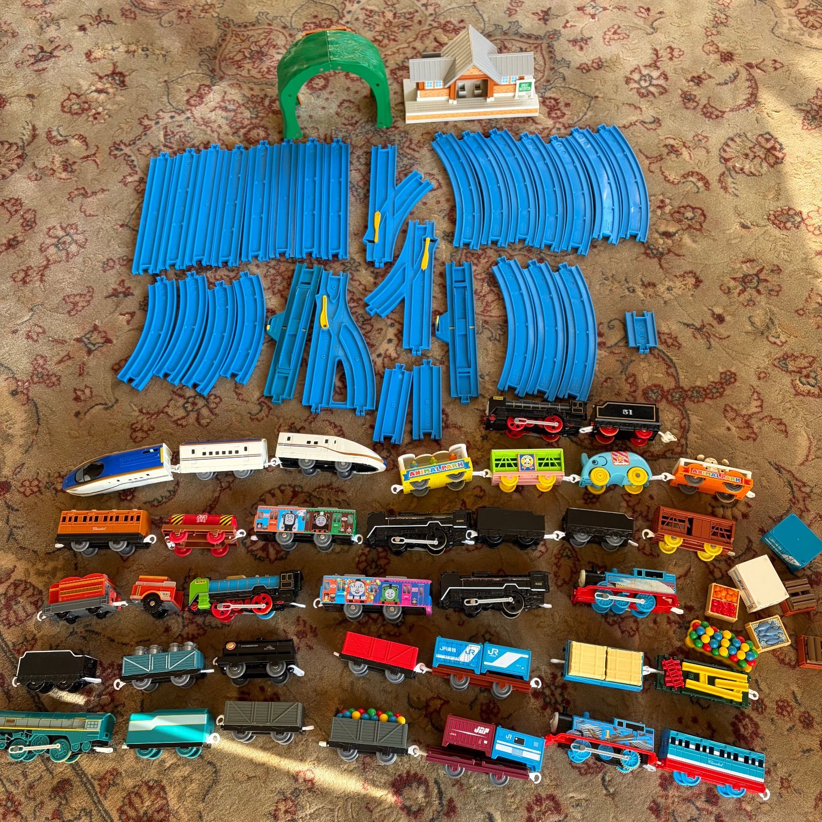 ジャンク品】プラレール まとめ売り トーマス ヒロ - メルカリ