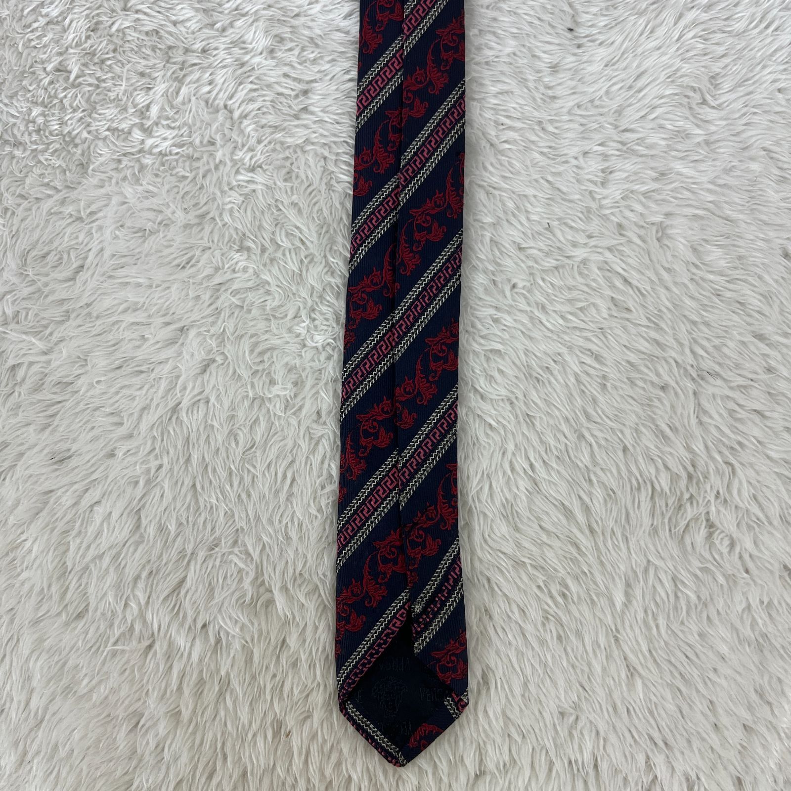 未使用タグ付き✨️ VERSACE ネクタイ バロック グレカ模様 ストライプ 未使用タグ付き✨️ VERSACE ネクタイ バロック グレカ模様 ストライプ