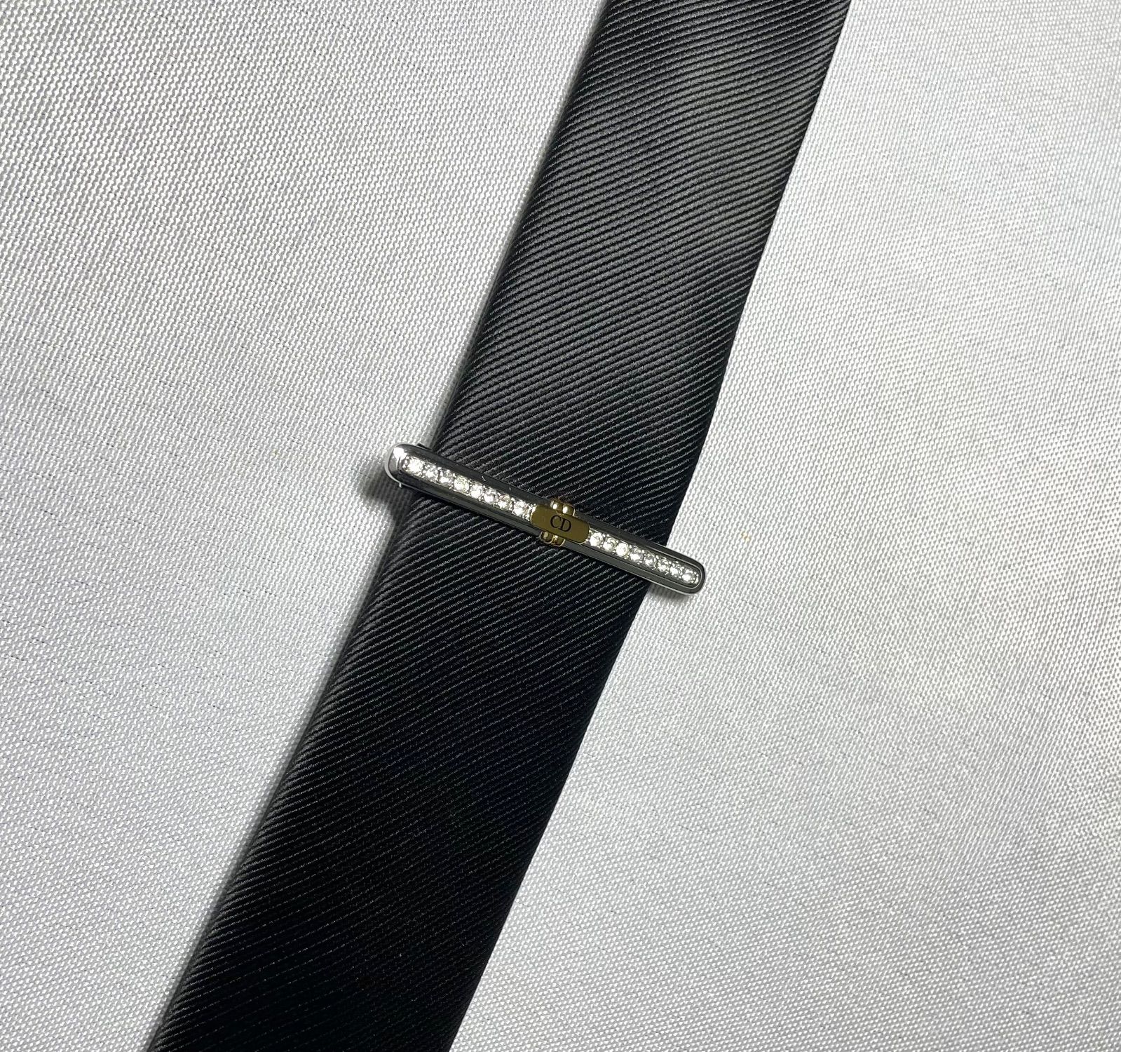 美品 希少 Dior ディオール CDロゴ ラインストーン装飾 ゴールド