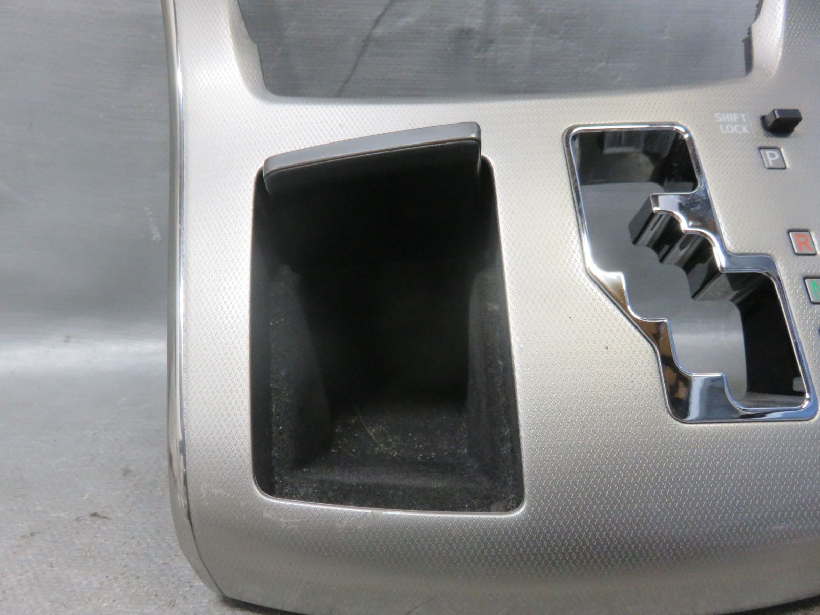 ☆STD8287/アルファード/ヴェルファイア 20系 センターパネル/ナビ