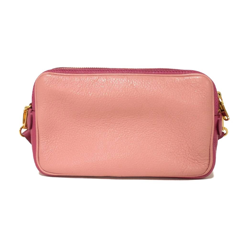 MIUMIU ミュウミュウ マドラス ポシェット クロスボディ ゴート 2WAY クラッチバッグ ロゴ ショルダーバッグ 5BH200 MIUMIU ミュウミュウ マドラス ポシェット クロスボディ ゴート 2WAY