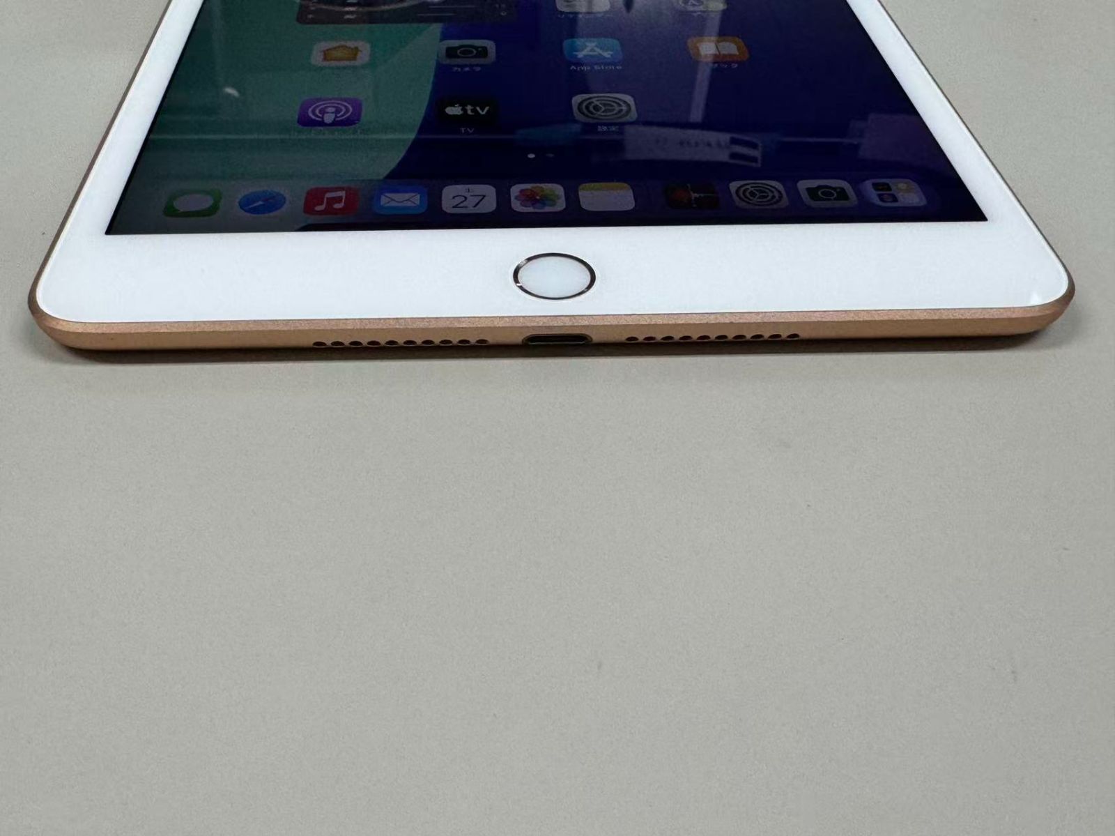 SIMフリー apple iPad mini (第5世代) 256GB ゴールド - メルカリ